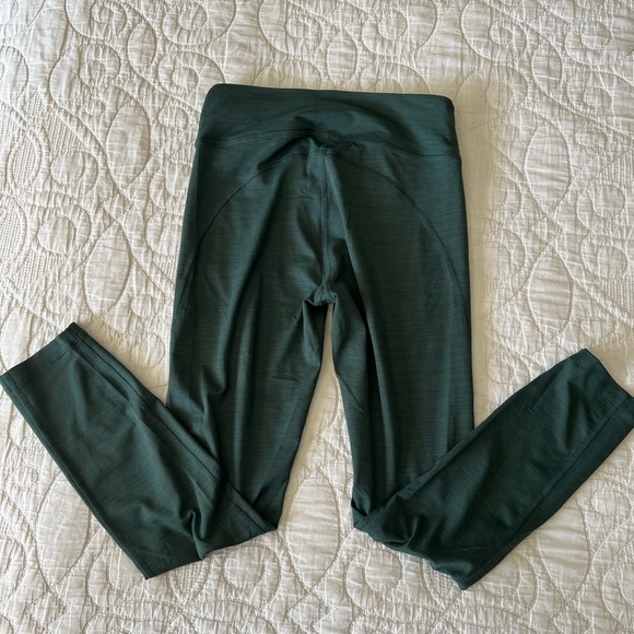 Outdoor Voices Set - Picture 2 of 7